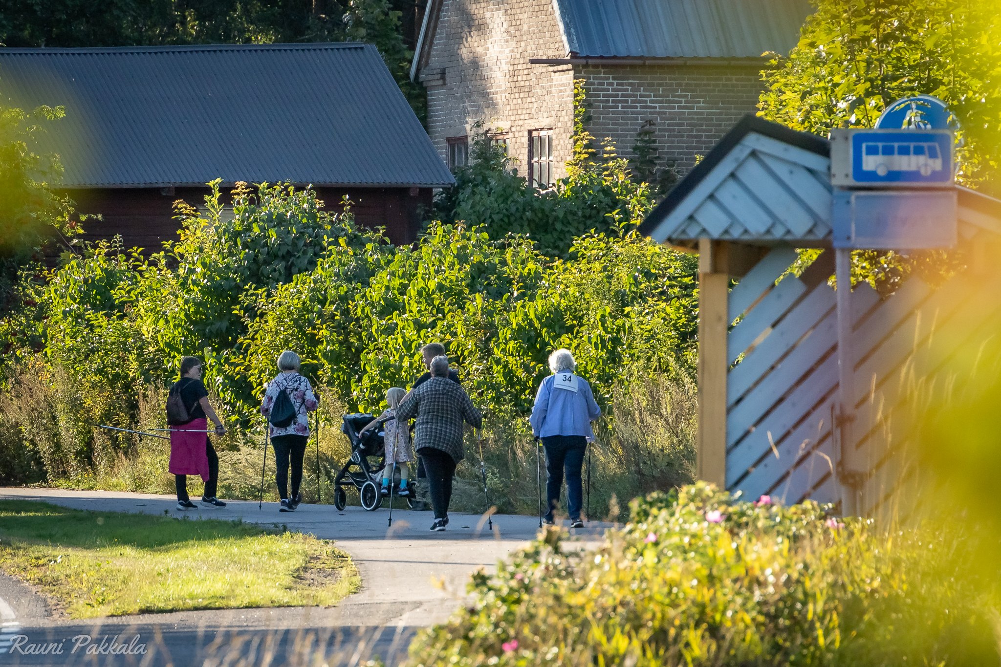 Jaalalainen Jalannosto kutsuu koko kylän liikkeelle